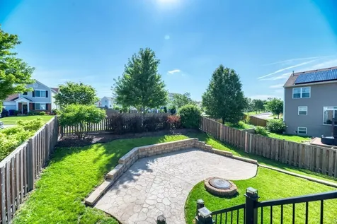 1515 Elysium Drive Minooka IL 60447
