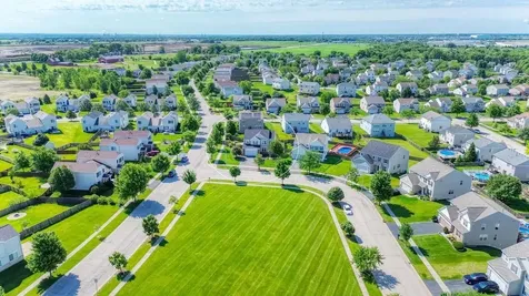 1515 Elysium Drive Minooka IL 60447