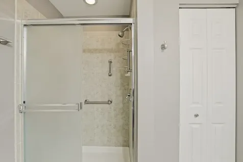 440 West Mahogany Court Palatine IL 60067
