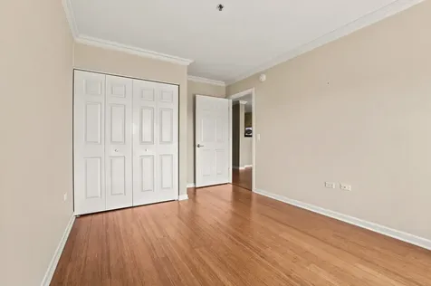 440 West Mahogany Court Palatine IL 60067