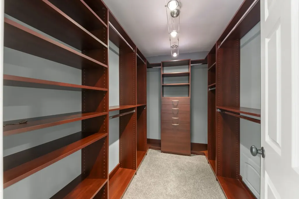 212 Tamarack Avenue Naperville IL 60540