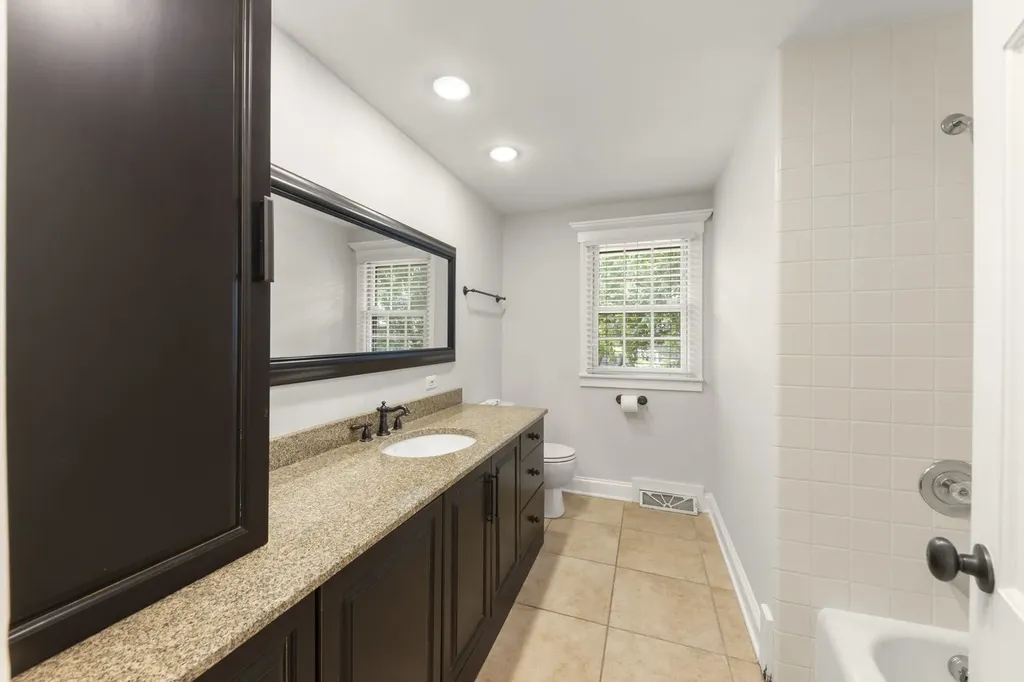 212 Tamarack Avenue Naperville IL 60540