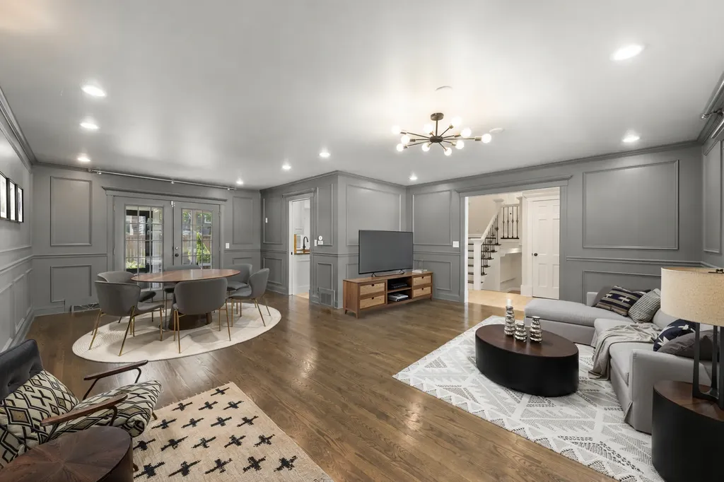 212 Tamarack Avenue Naperville IL 60540