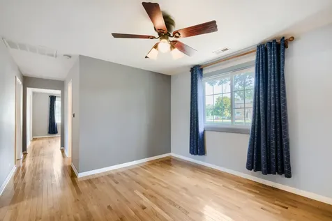 4142 Oak Park Avenue Stickney IL 60402