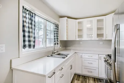 4142 Oak Park Avenue Stickney IL 60402
