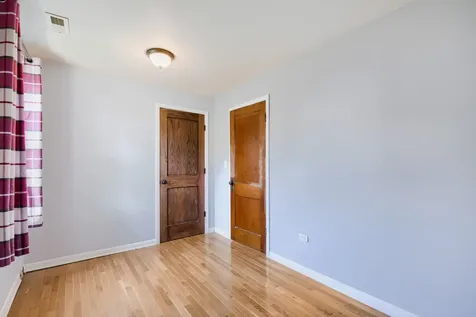 4142 Oak Park Avenue Stickney IL 60402