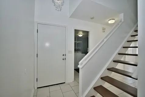 1506 Fernwood Court Gurnee IL 60031