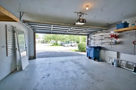 1506 Fernwood Court Gurnee IL 60031