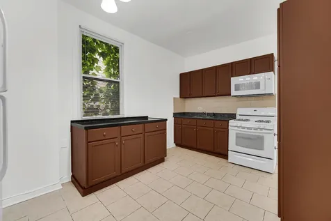 5744 South Green Street Chicago IL 60621