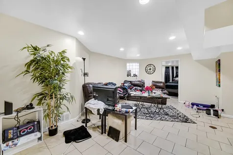 5744 South Green Street Chicago IL 60621