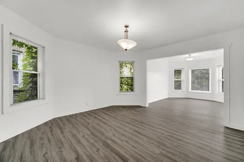 5744 South Green Street Chicago IL 60621