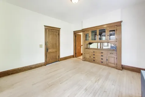 858 North Wolcott Avenue Chicago IL 60622