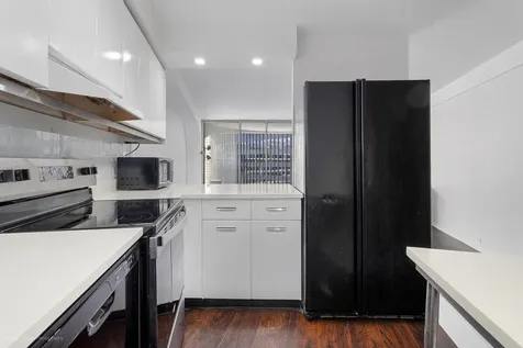 300 North State Street Chicago IL 60654