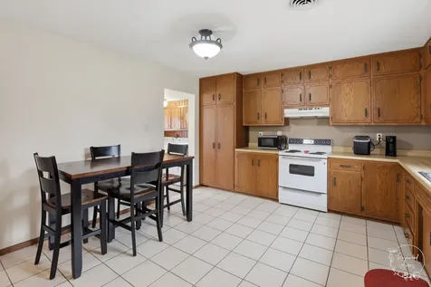 403 South Street Crescent City IL 60928