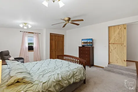 403 South Street Crescent City IL 60928