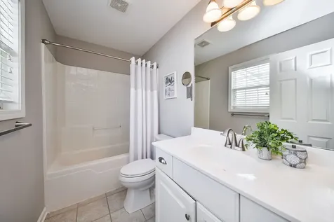 834 Shandrew Drive Naperville IL 60540