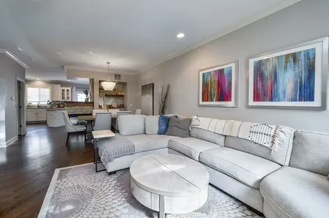 834 Shandrew Drive Naperville IL 60540