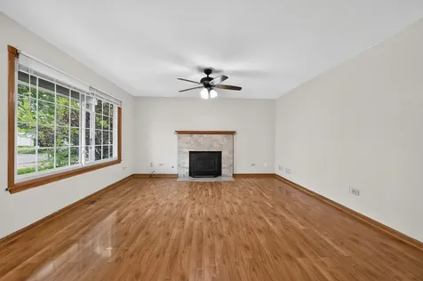 1301 Brookfield Drive Plainfield IL 60586
