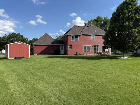 940 Beaver Pond Drive Marengo IL 60152