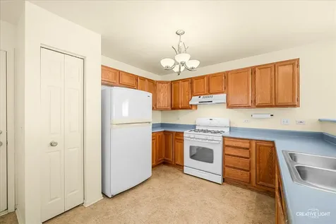 514 Tewksbury Court Oswego IL 60543
