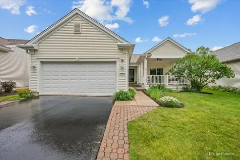 13215 Oakwood Avenue Huntley IL 60142