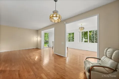 13215 Oakwood Avenue Huntley IL 60142