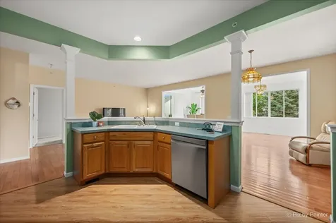 13215 Oakwood Avenue Huntley IL 60142