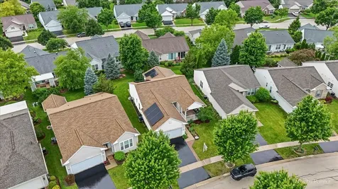 13215 Oakwood Avenue Huntley IL 60142