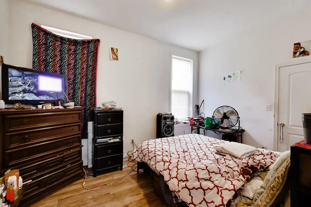 1418 South Saint Louis Avenue Chicago IL 60623