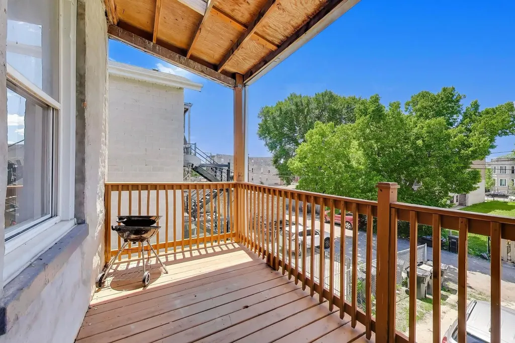 1418 South Saint Louis Avenue Chicago IL 60623