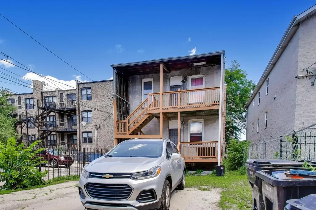 1418 South Saint Louis Avenue Chicago IL 60623