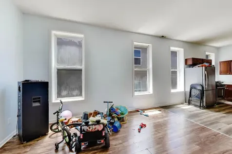 1418 South Saint Louis Avenue Chicago IL 60623