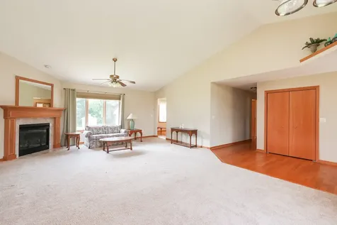 415 East Southmor Road Morris IL 60450
