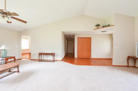 415 East Southmor Road Morris IL 60450