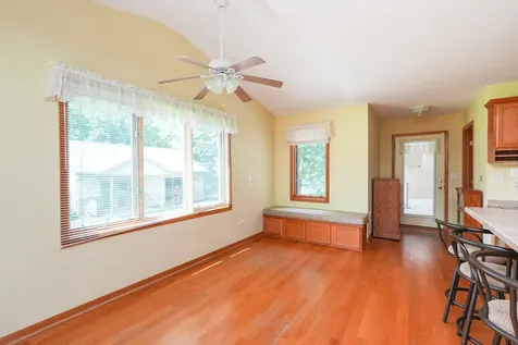 415 East Southmor Road Morris IL 60450