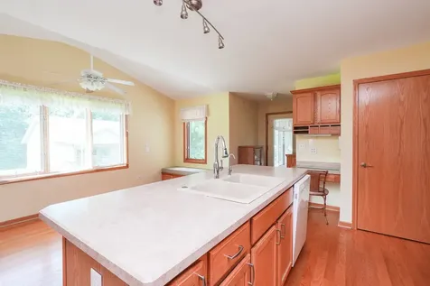 415 East Southmor Road Morris IL 60450