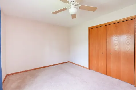 415 East Southmor Road Morris IL 60450
