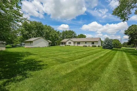 415 East Southmor Road Morris IL 60450