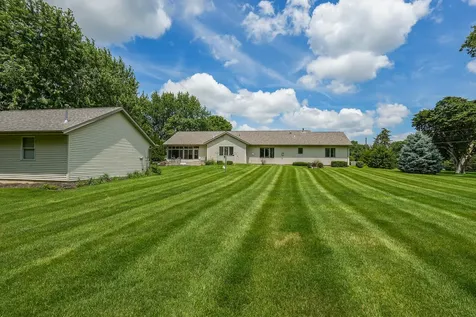 415 East Southmor Road Morris IL 60450