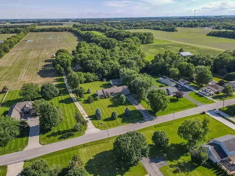 415 East Southmor Road Morris IL 60450