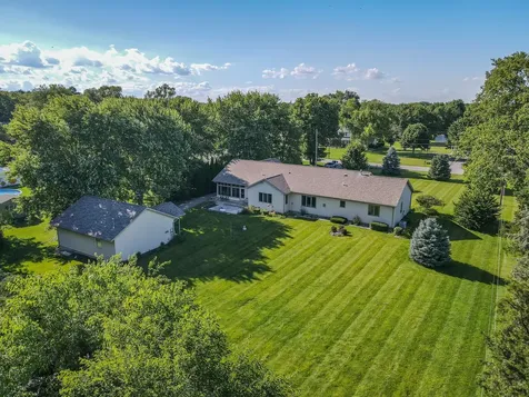 415 East Southmor Road Morris IL 60450