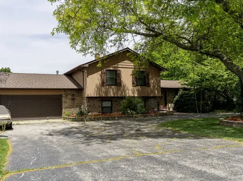 2904 Scott Avenue Mchenry IL 60050