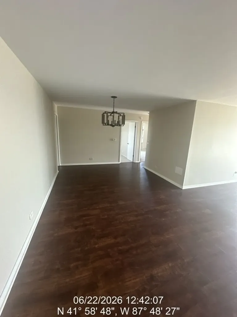 7229 West Higgins Avenue Chicago IL 60656