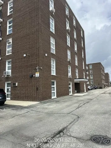 7229 West Higgins Avenue Chicago IL 60656