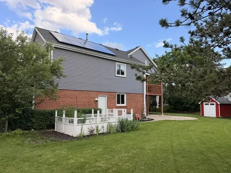 2904 Scottish Pine Court Buffalo Grove IL 60089