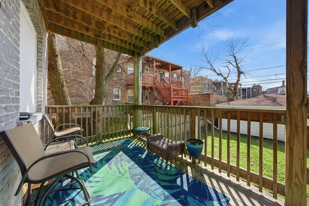 7546 South Sangamon Street Chicago IL 60620