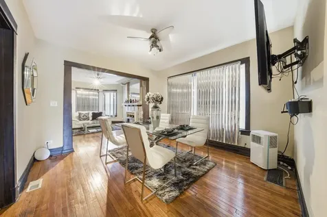 7546 South Sangamon Street Chicago IL 60620