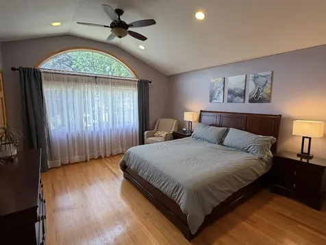7533 West Carmen Avenue Harwood Heights IL 60706