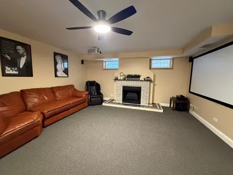7533 West Carmen Avenue Harwood Heights IL 60706