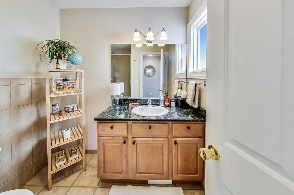 2308 West Belden Avenue Chicago IL 60647